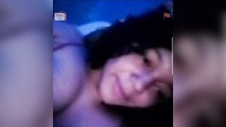 Ome Tv Teen Show her bobs