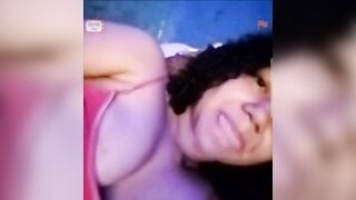 Ome Tv Teen Show her bobs
