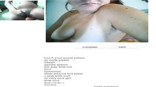 Italian Milf bates on Chatroulette
