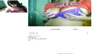 Italian Milf bates on Chatroulette