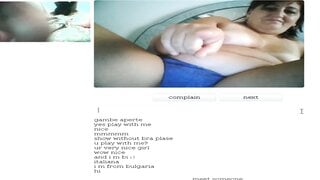 Italian Milf bates on Chatroulette