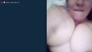 Big Tits Polish Babe Puts on a Show