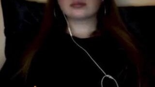 Hidden masturbation (clothed) on Omegle (no sound)