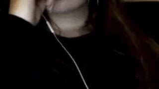 Hidden masturbation (clothed) on Omegle (no sound)