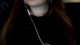 Hidden masturbation (clothed) on Omegle (no sound)