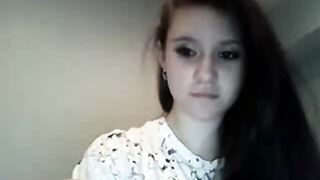 Omegle Teen Bates On Cam