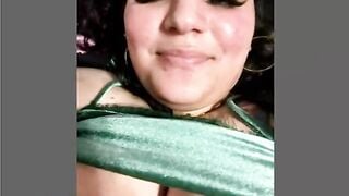 BBW Latina Shows Huge Tits And Ass On Omegle