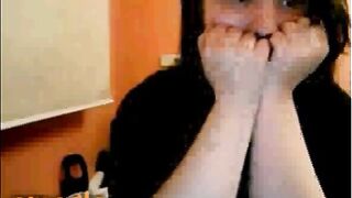 Shy Brunette Omegle Girl Shows Nice Tits