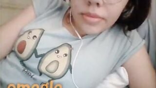 Omegle Worm 51 / Uncensored Asians