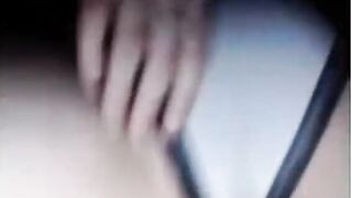 Rubbing Les
